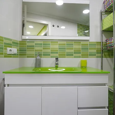 En El Centro De Con Parking * Comarca de Vigo