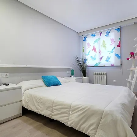 En El Centro De Con Parking