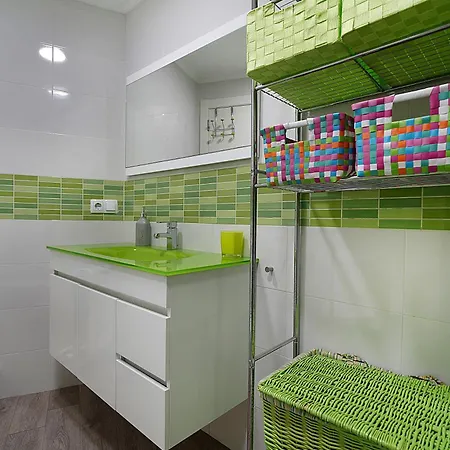 Apartamento En El Centro De Con Parking Vigo