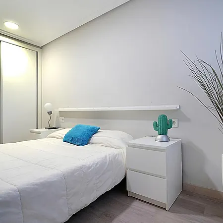 Apartamento En El Centro De Con Parking *