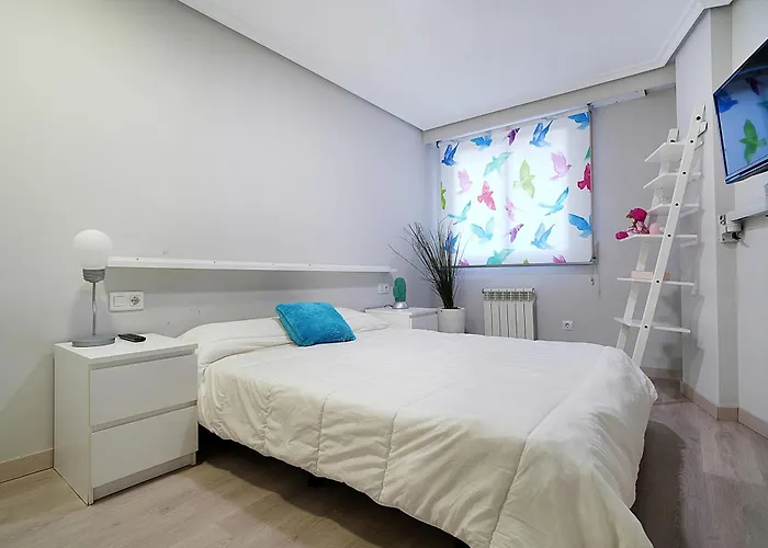 En El Centro De Con Parking