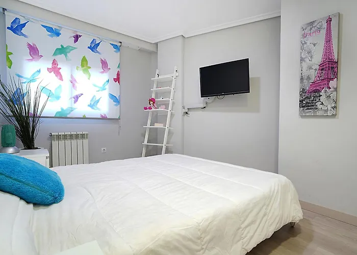 En El Centro De Con Parking * Vigo