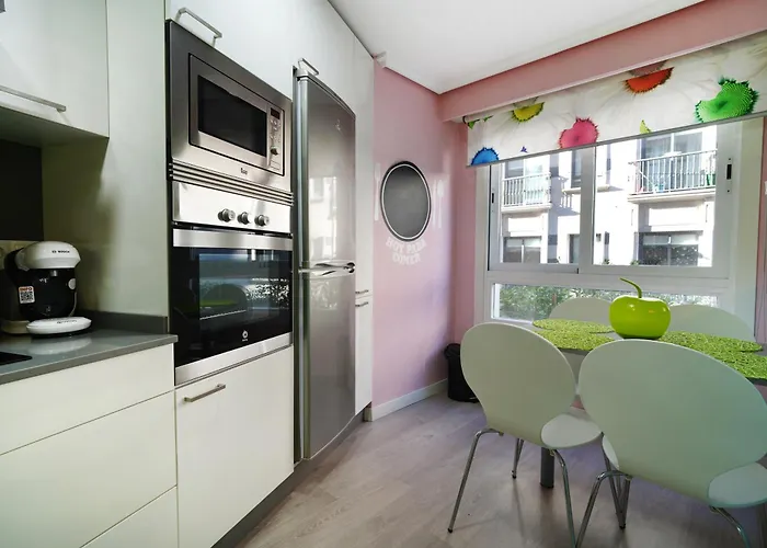 En El Centro De Con Parking *